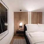 E56 - Grand Boulevard Heritage - Location By Bqa 아파트 부다페스트