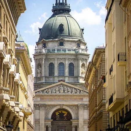 E56 - Grand Boulevard Heritage - Location By Bqa * בודפשט