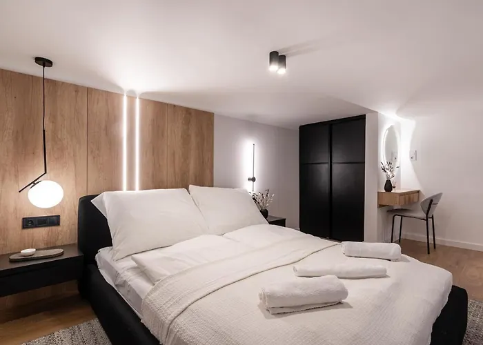 E56 - Grand Boulevard Heritage - Location By Bqa Budapest