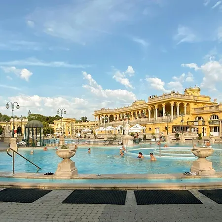 Апартаменты E56 - Grand Boulevard Heritage - Location By Bqa Будапешт